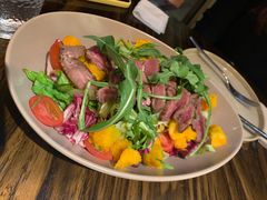 澳大利亚侧腹牛排蔬菜碟-Brut Eatery Wine Bar & Restaurant (建国东路店)