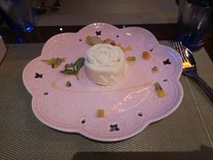 -YUE·6·西式融合餐厅(外滩六号店)