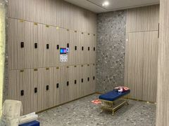 -滨力健身俱乐部