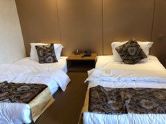 -大连步云山老汤度假山庄