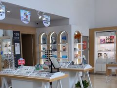 -大连何氏眼科医院