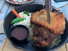 -LENBACH兰巴赫西餐啤酒坊(大连东港店)