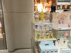 -泡泡玛特POPMART(国金街店)