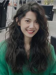 -变画·发型STUDIO