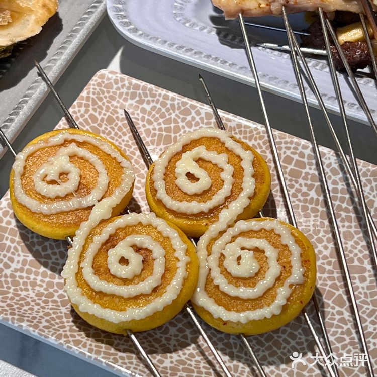 港东五街去了！坠好吃的牛蛙吃了！