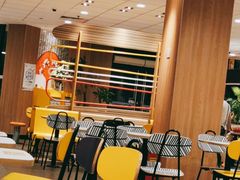 -麦当劳(莘松路芭比伦DT店)
