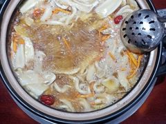 -菌之家·专业纯野生菌火锅·特色炒菌