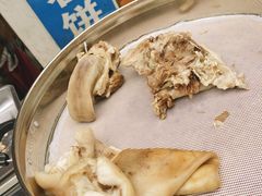 -老汪猪头肉春饼店