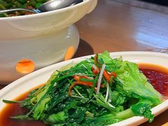 -自己人·宜昌菜(水悦城店)