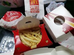 -麦当劳(宝山大厦店)