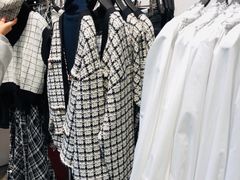 -URBAN REVIVO(上海中庚漫游城店)