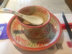 -尚尚仙·酸汤猪手·猪肚鸡火锅(华联万柳购物中心店)