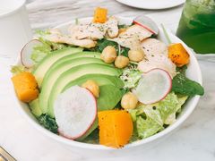 牛油果烤鸡肉沙拉-农畉LONFOOD(福田星河COCOPark店)