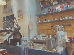 -Be Lived Cafe比例咖啡(摩天轮店)