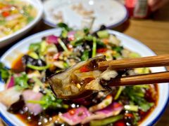酸爽猪蹄-二孃鸡爪爪(东风路总店)