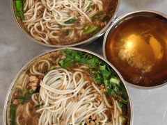 -正宗杨记普洱酸醋米线(总店)