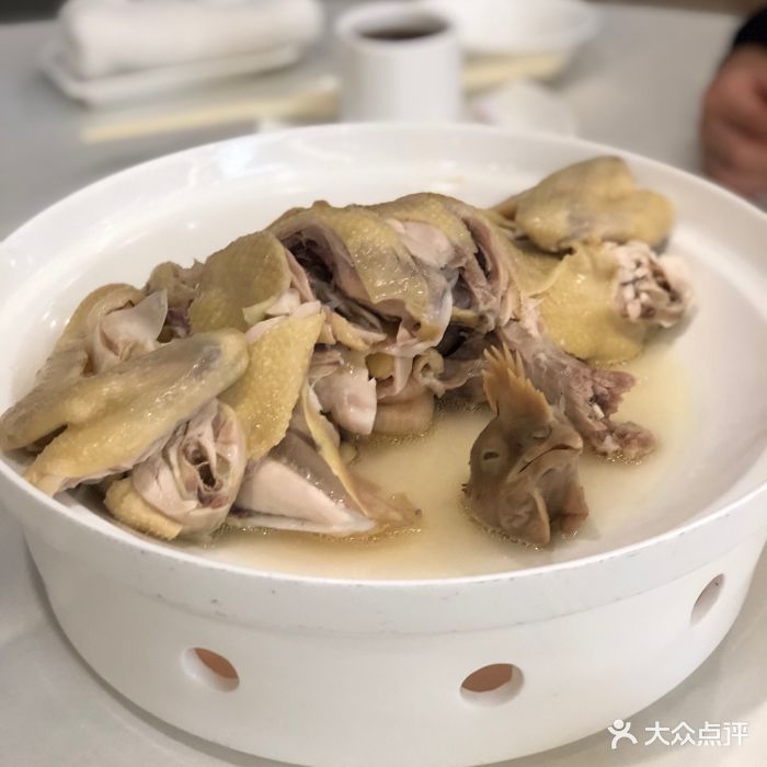 黄埔华苑酒家(黄埔店)招牌水晶鸡图片