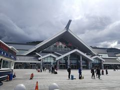-猫的天空之城概念书店(丽江古城饮玉巷店)