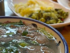 -明姨仔潮汕美食·碳炉猪脚·汕尾牛腩饭·起片鸡煲(起义路店)