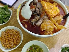 花甲螺蛳粉-家味螺蛳粉&烤鱼(五角场店)