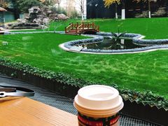 -星巴克(北京西大望路温特莱店)