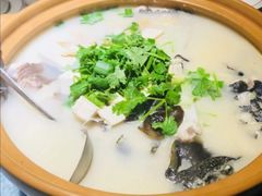 -姜君·千岛湖鱼头馆(浦东大道店)