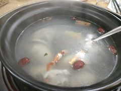 -濠轩阁特色生蚝火锅(水湾路店)
