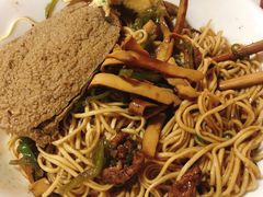 青椒干子肉丝干拌面-高邮面馆(明瓦廊店)