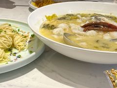 -峨嵋小镇·川菜(勒泰中心店)
