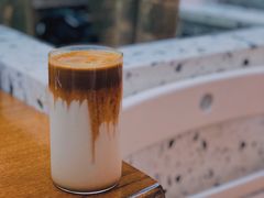 -Line 咖啡(石厦花园店)