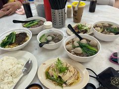 -颂记牛肉粉