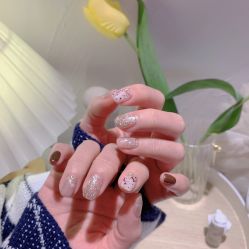 -米小兔美甲美睫