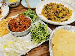 -合合春饼·酱骨·东北菜(潘家园店)