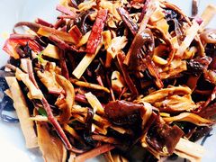 什锦山野菜-小厨子私房菜·云南美食店