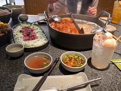 -三出山火锅(南京万象天地店)
