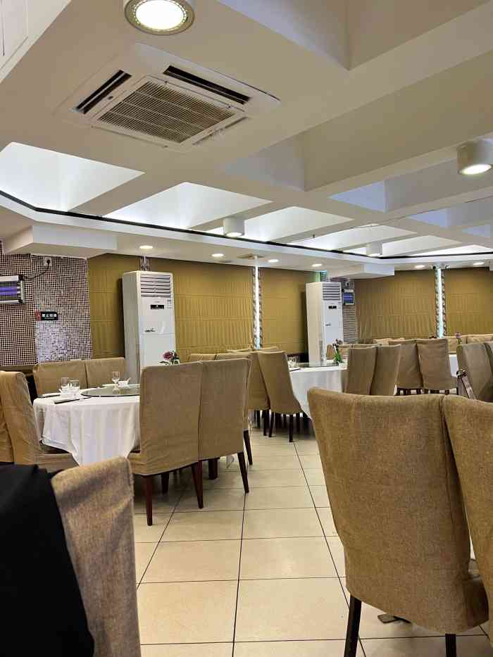 雪园上海饭店(吉大店)-"和家里人一起过国庆节.提前在雪园定了一个.