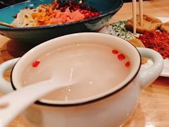 -贵凤凰贵州米粉(五道口店)