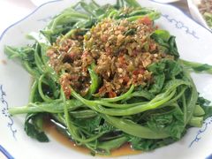 剁椒藤菜-洪霞餐馆