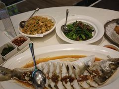 -万龙洲海鲜(大兴绿地缤纷城店)