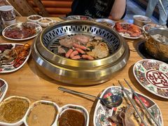 -汉江山料理级自助烤肉黑金冠(周口好吃城店)