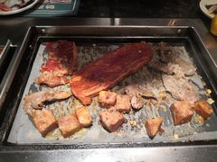 -阪尚皇·原切牛排·烤肉火锅自助(北京路店)