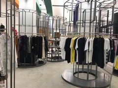 店内环境-Dover Street Market Singapore