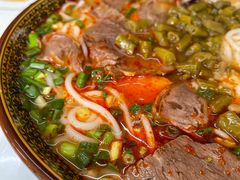 -肇兴特色牛肉粉