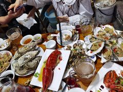 -七点半海鲜大咖·啤酒屋(威海路步行街小区店)