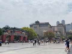 -重庆人民广场