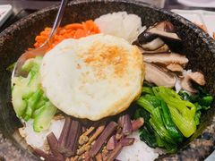 石锅拌饭-白玉·朝鲜族烤串(深圳Kkone店)