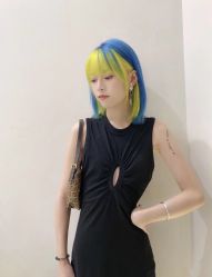 -AYO SALON
