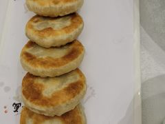 京东肉饼-元唐家宴•经典东北菜(梅市口路店)