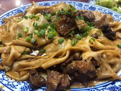 -壹阁胡羊焖饼(特色小吃街店)