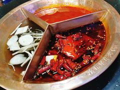 -锅说大脸毛肚重庆老火锅(佐阾店)